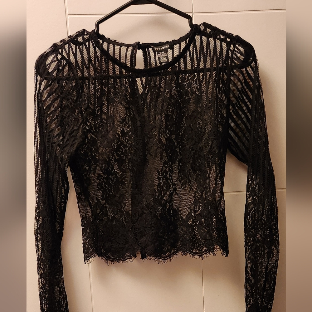 Cropped Lace Top